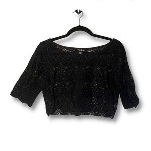 Black Lace Crop Covering